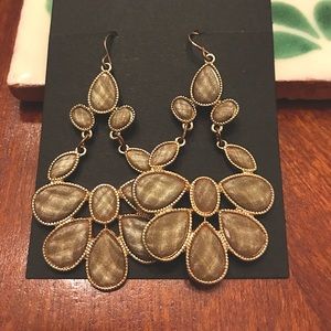 Cute earrings!